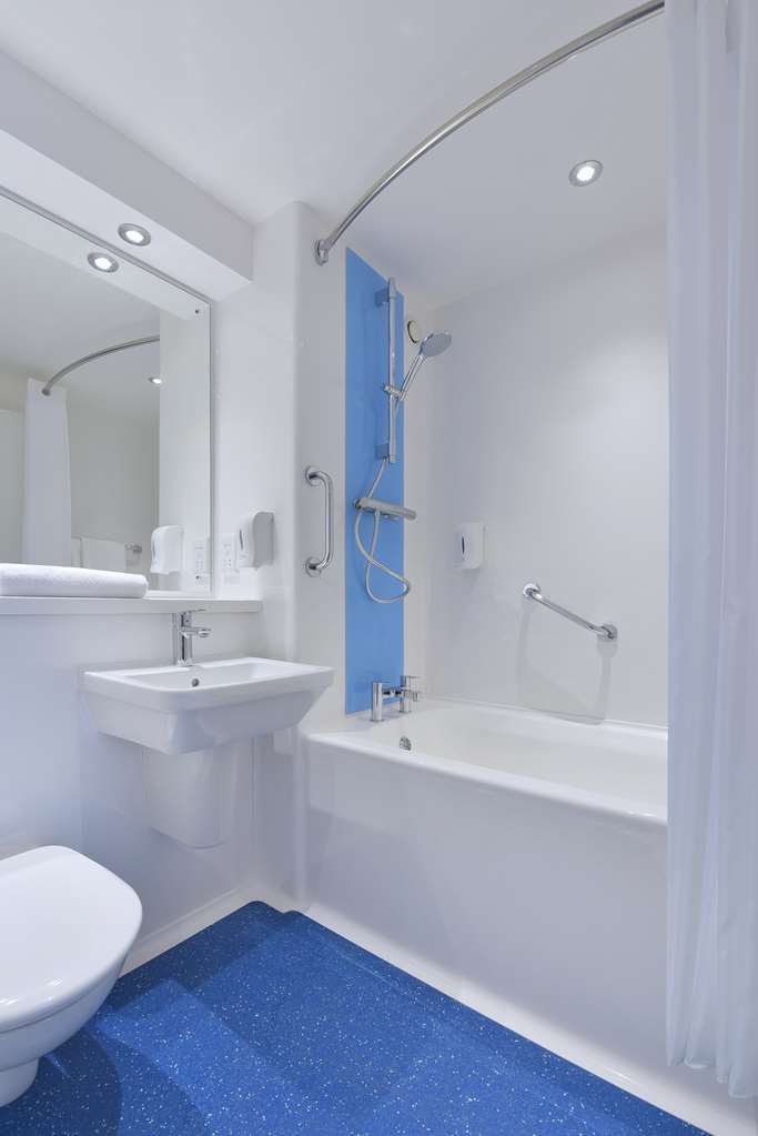 แทรเวลลอดจ์ ลัดโลว์ วูฟเฟอร์ตัน Hotel ลุดโลว์ ห้อง รูปภาพ